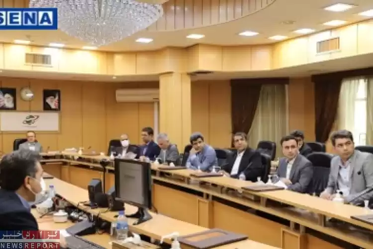 عقب‌نشینی لحظه آخر مدیران ایران خودرو برای عرضه تارا و ۲۰۷ در بورس کالا!
